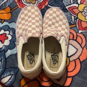 pink checkered vans